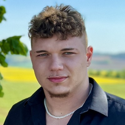 Lukáš, zakladatel Veltrixu